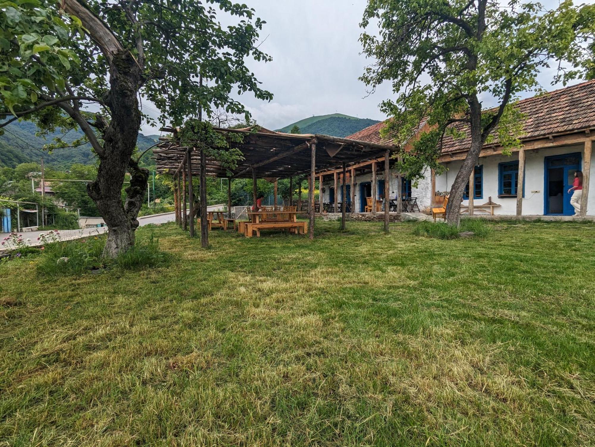 Hotel Arevi Gosh Εξωτερικό φωτογραφία